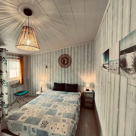 Maison De La Pinede, Acces Direct Foret Et Σπίτι διακοπών