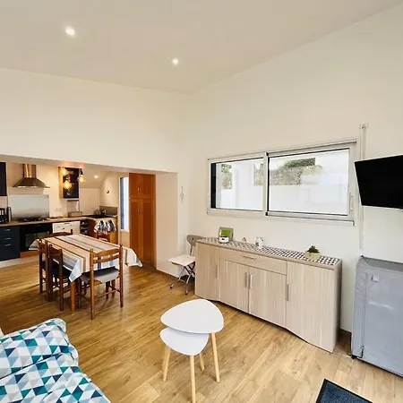 Holiday home Maison De La Pinede, Acces Direct Foret Et